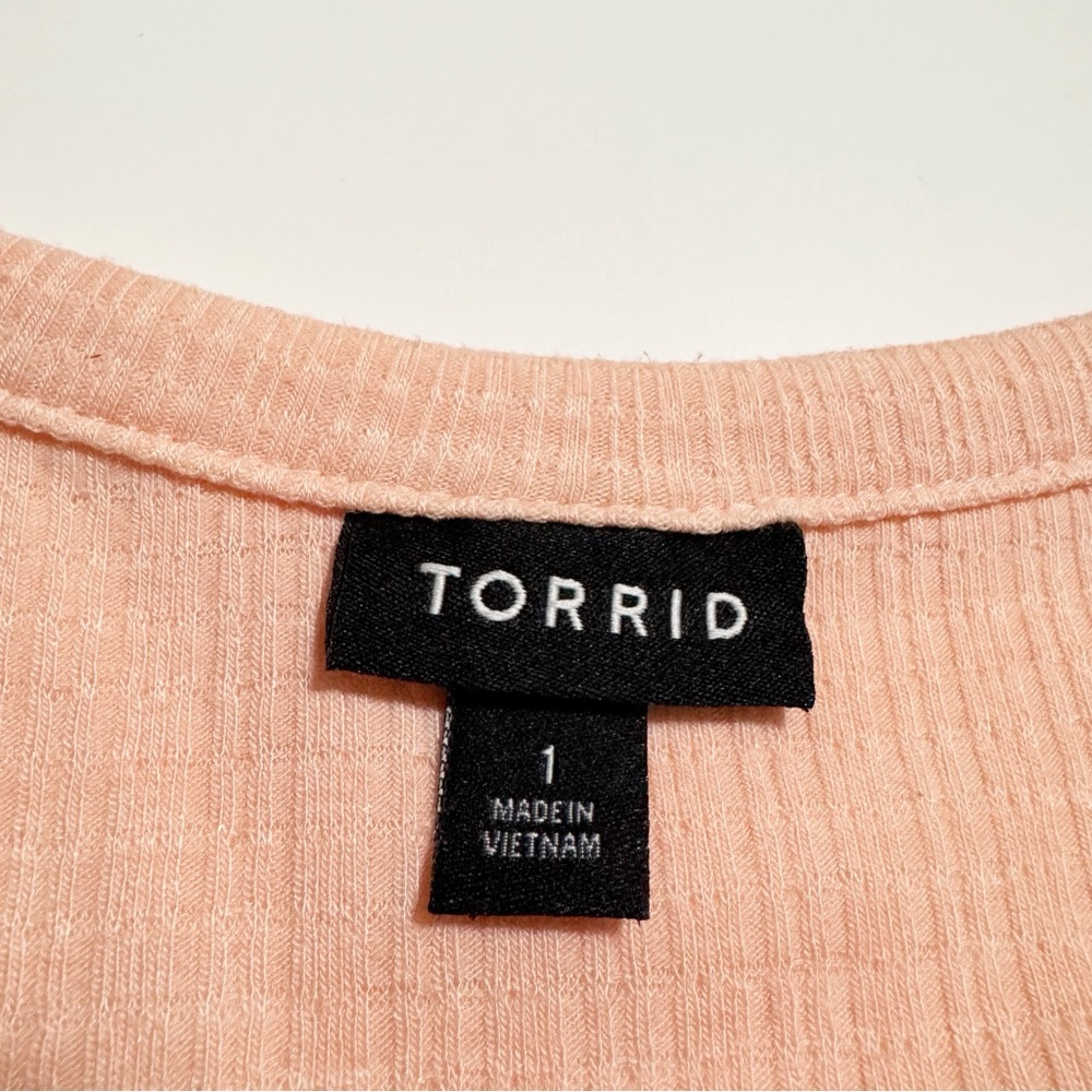 Torrid Babydoll Lace Detail Tee - Picture 8 of 11